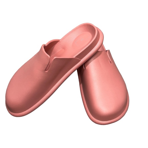 Urban Outfitters Molded EVA Cushioned Slip On Clog - Picture 10 of 10